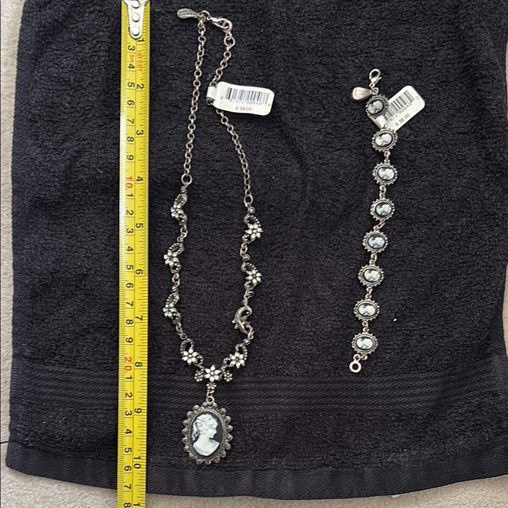 Elegant Silver Cameo Necklace and Bracelet Set